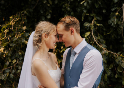 bride and groom wedding photographer hillsdale michigan michigan wedding photographer